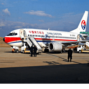 兴义万峰林机场货运航空快运业稳步发展的原因是什么？